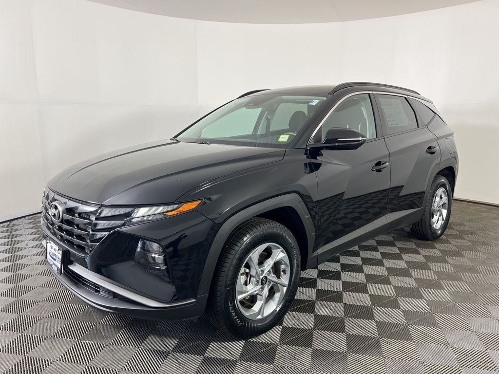 Certified Used 2023 Black Hyundai SEL image 5