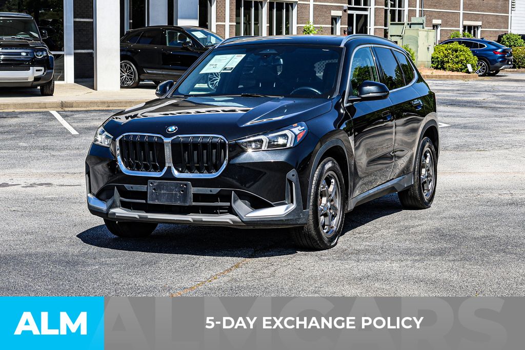 Used 2023 Black BMW xDrive28i image 4
