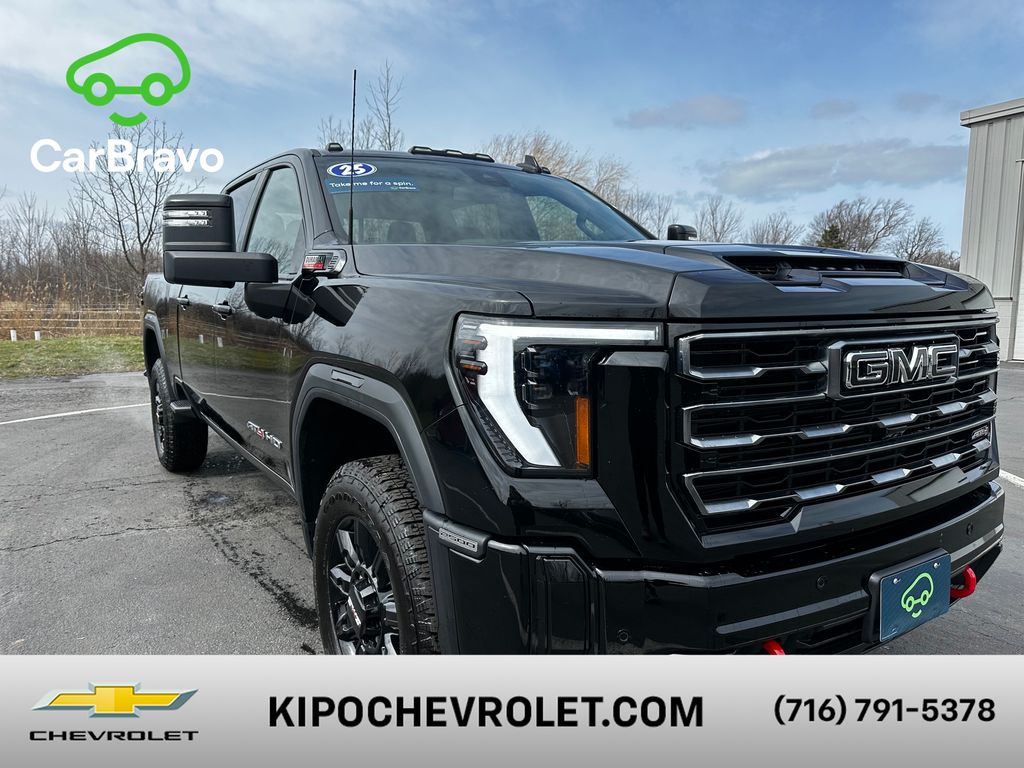 2025 GMC Sierra 2500HD AT4 Crew Cab 4WD