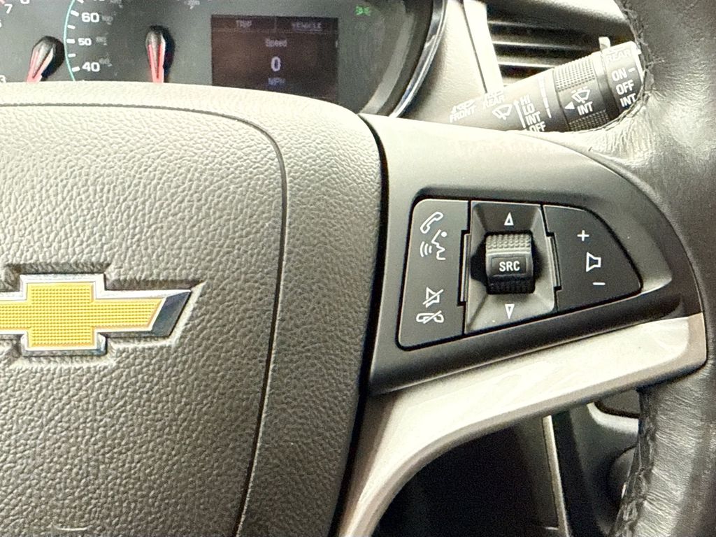 Thumbnail: 2019 Chevrolet Trax - 12