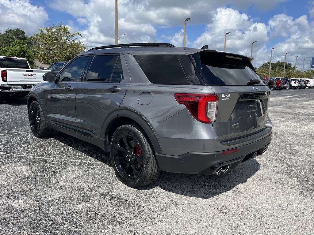 2021 Ford Explorer ST 7