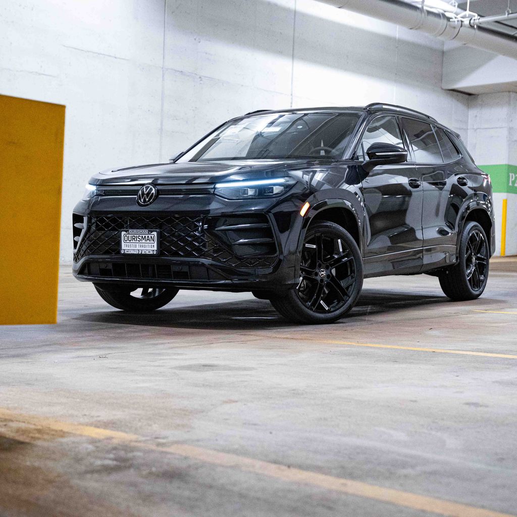 2026 Volkswagen Tiguan 2.0T SE R-Line Black