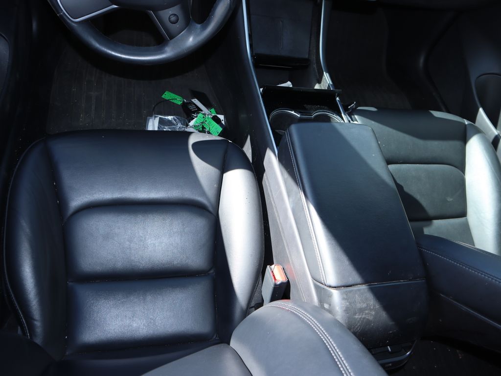 Thumbnail: 2019 Tesla Model 3 - 8