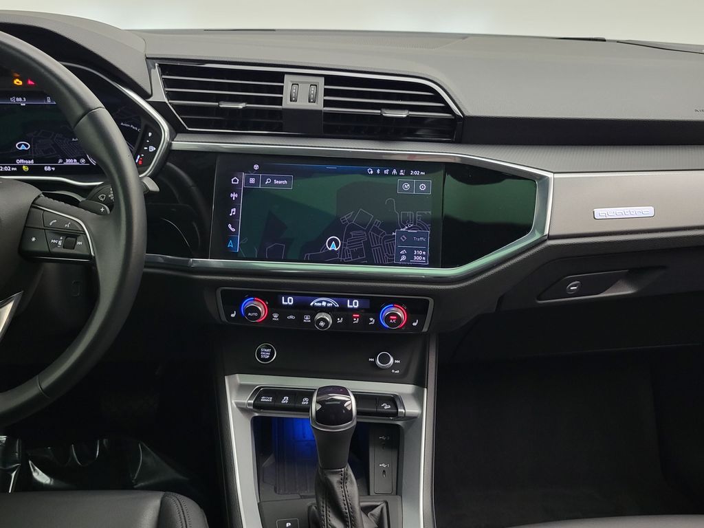 Thumbnail: 2023 Audi Q3 - 19