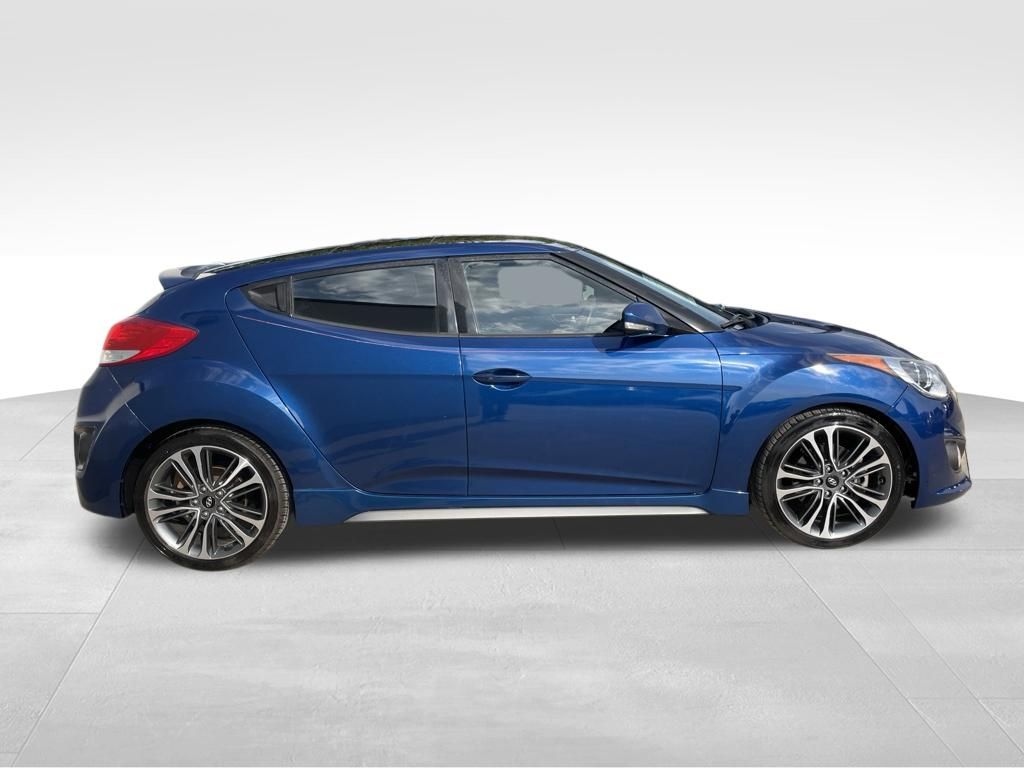 Used Car 2017 Hyundai Veloster  Turbo For Sale Under $10,000 In Georgetown, Texas