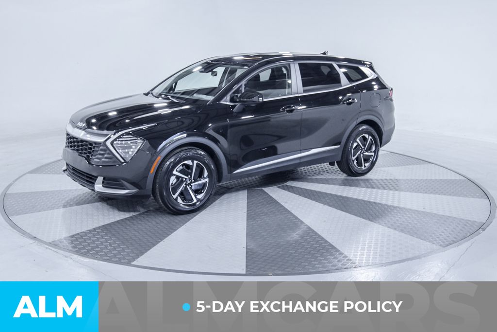 2024 Kia Sportage Hybrid LX photo 2