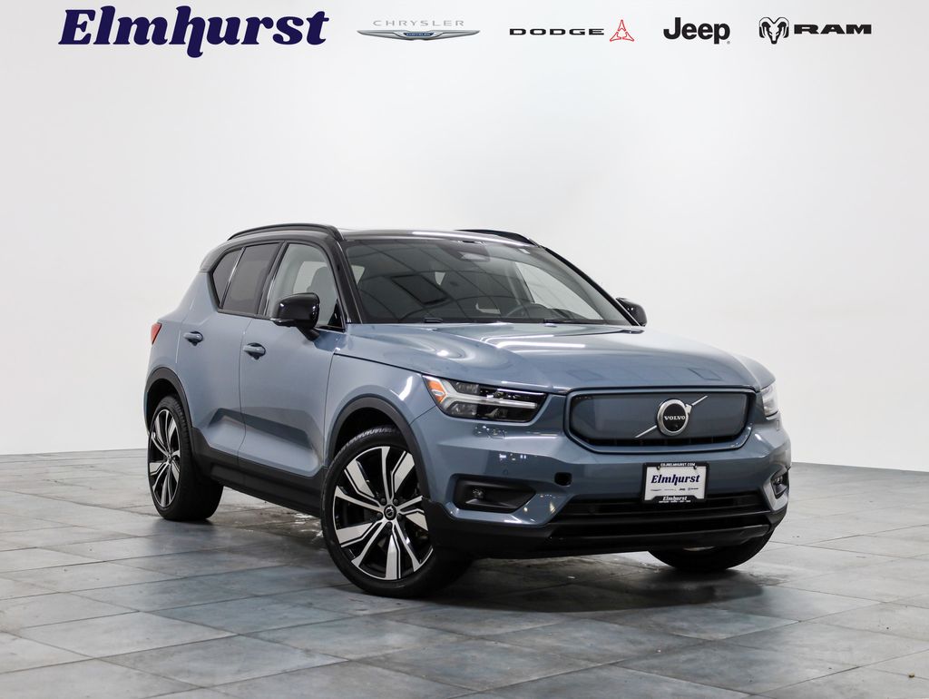 2021 Volvo XC40 Recharge Pure Electric P8 eAWD