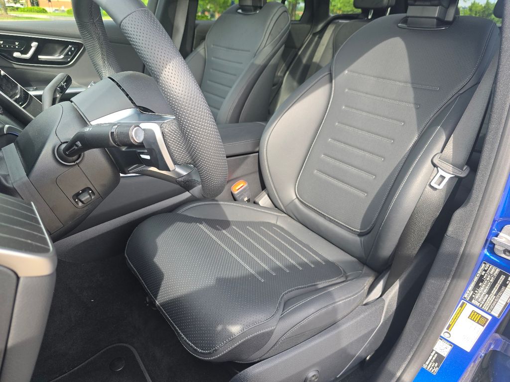 Certified Used 2026 Blue Mercedes-Benz GLC 300 image 26