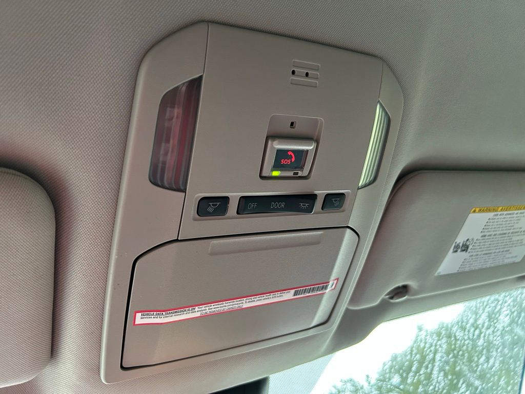 Thumbnail: 2023 Toyota Highlander - 29