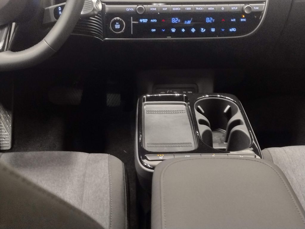 2026 Hyundai IONIQ 5 SE Standard Range