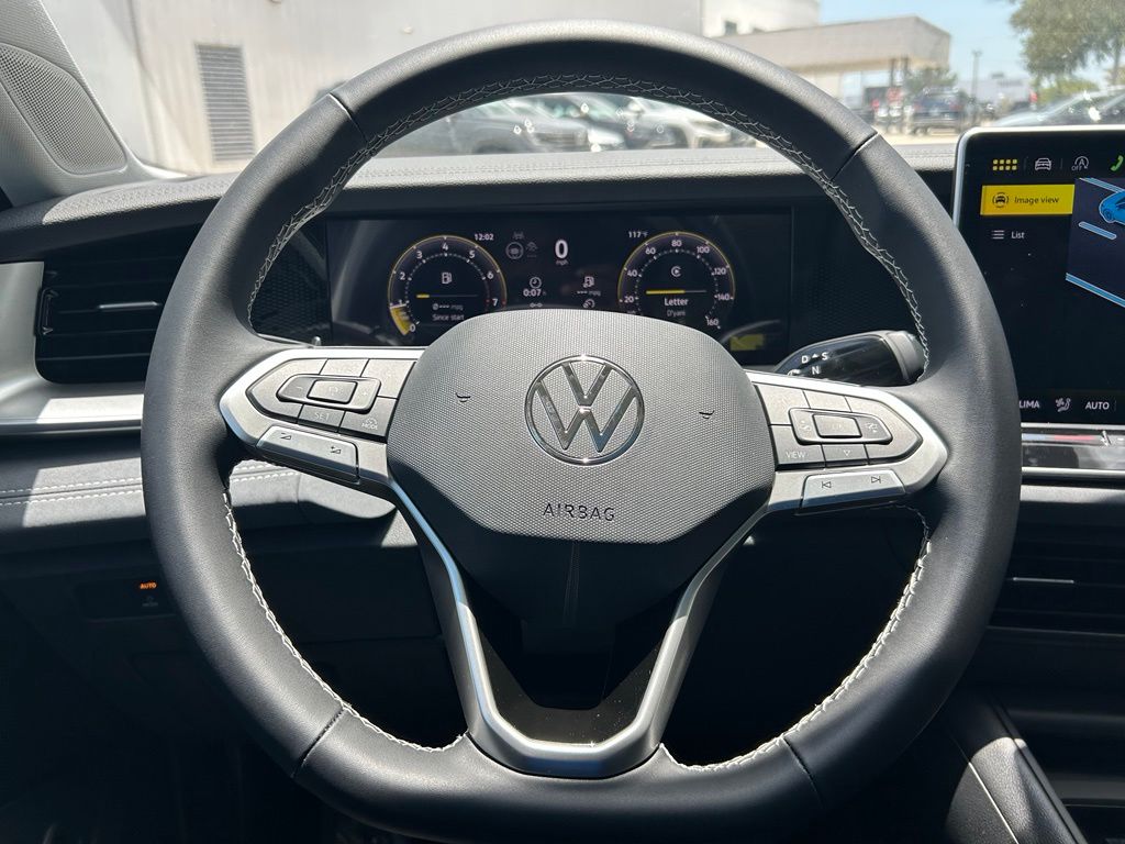 New 2026 Platinum Gray Volkswagen 2.0T SE image 18