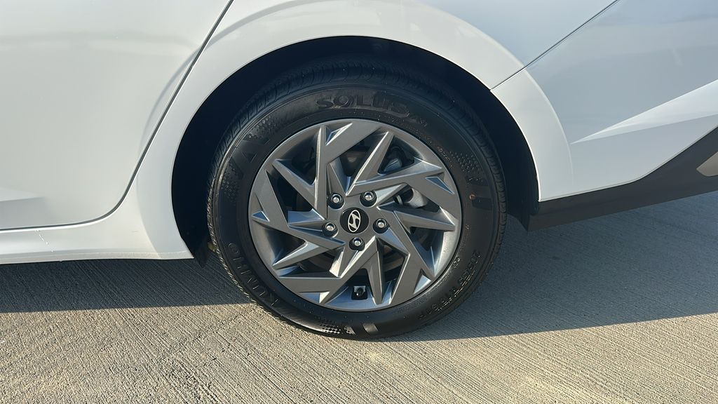 2024 Hyundai Elantra SEL White at Durrett Motor Company