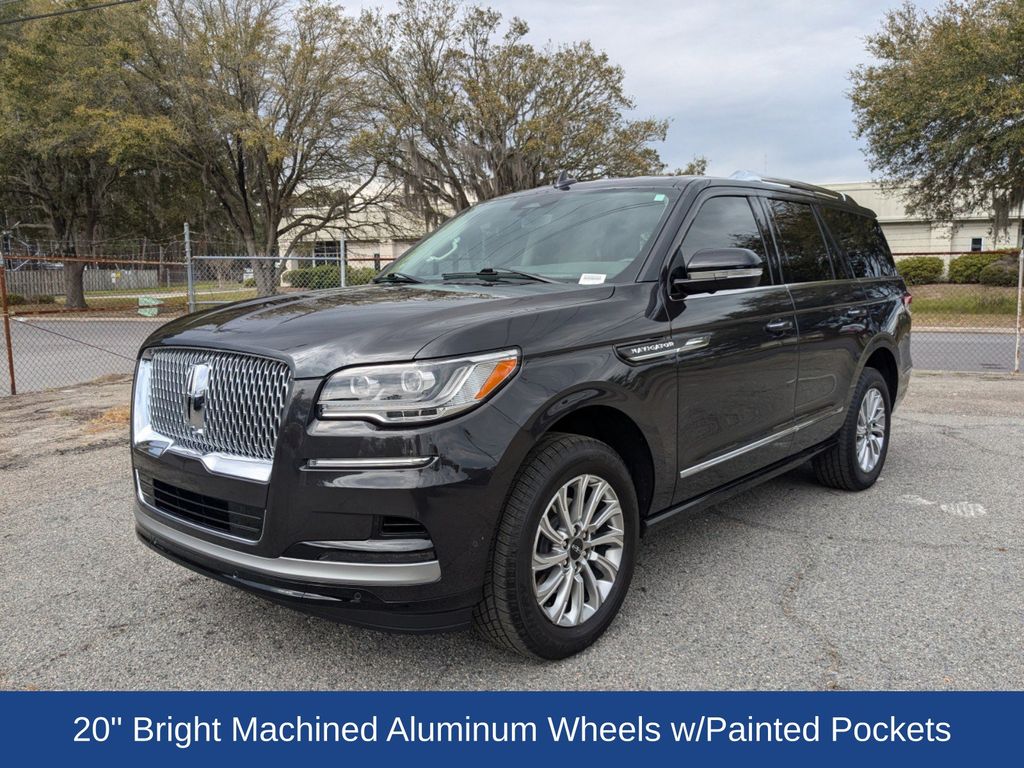 2024 Lincoln Navigator Premiere