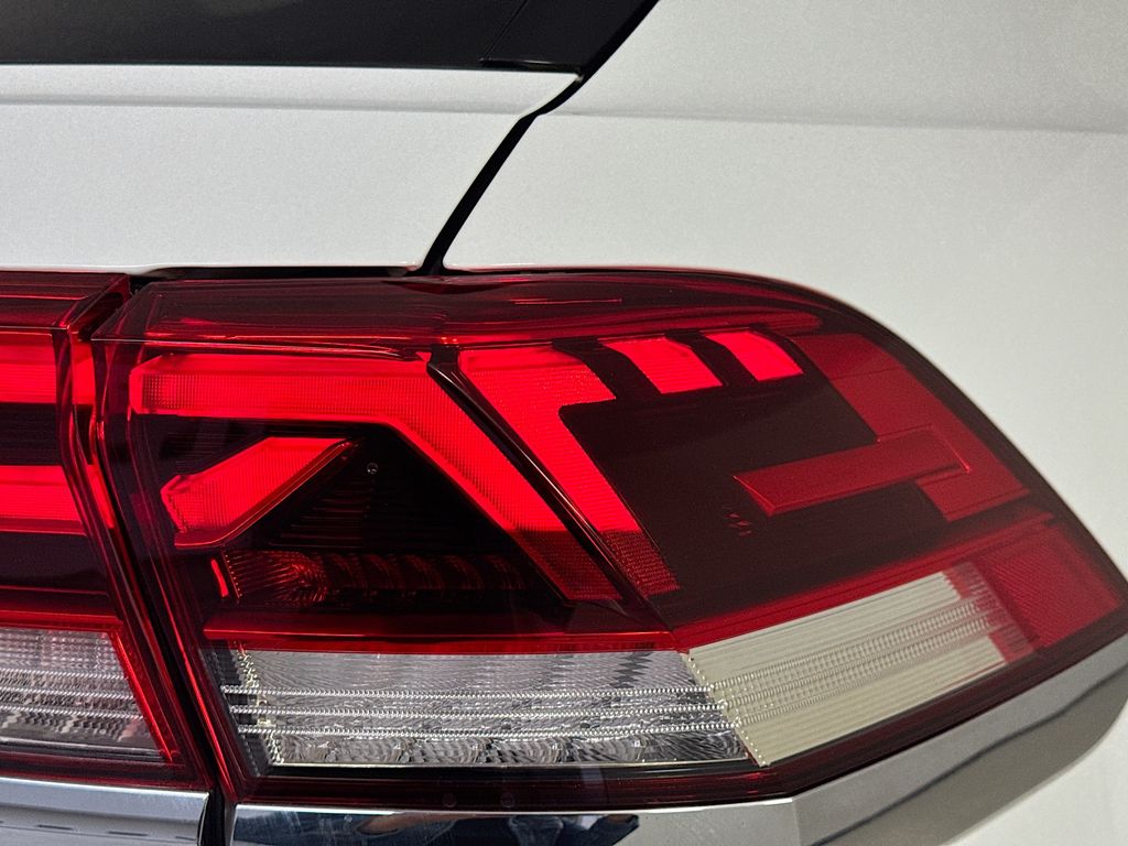 Used Car 2024 Volkswagen Atlas Cross Sport  2.0t Se For Sale Under $30,000 In Austin, Texas