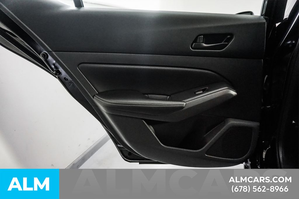 Used 2025 Black Nissan 2.5 SV image 49