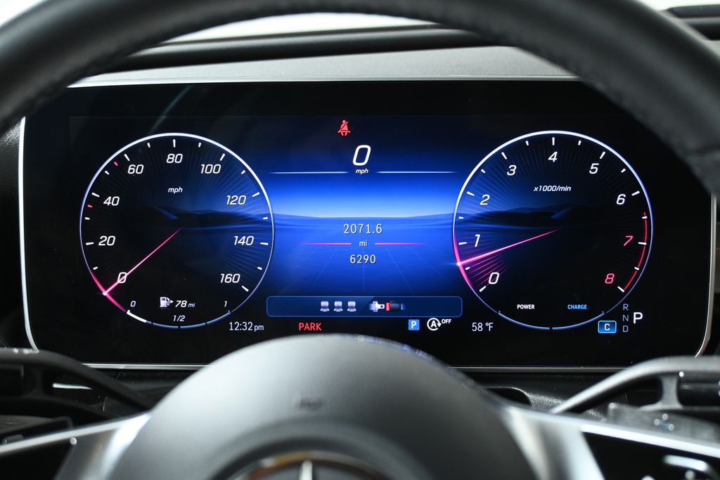 Thumbnail: 2025 Mercedes-Benz C-Class - 19