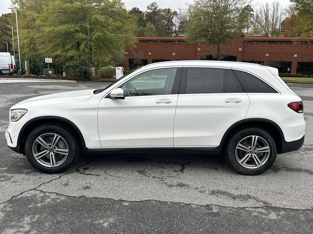 2021 Mercedes-Benz GLC GLC 300 5