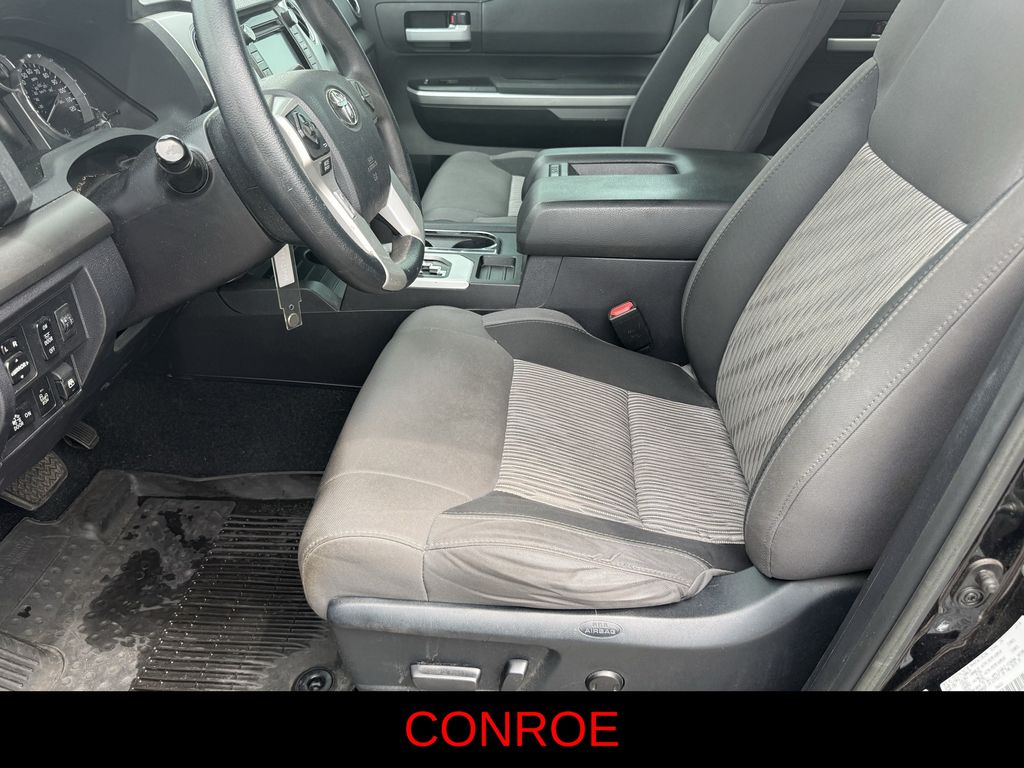 2017 Toyota Tundra SR5 - 11