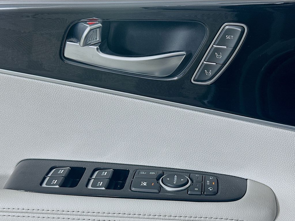 2020 Kia Sorento SX 18
