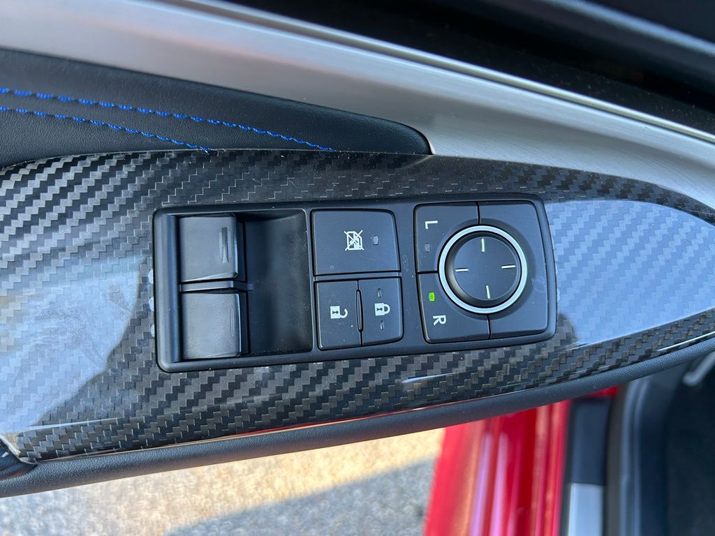 Thumbnail: 2016 Lexus RC - 17