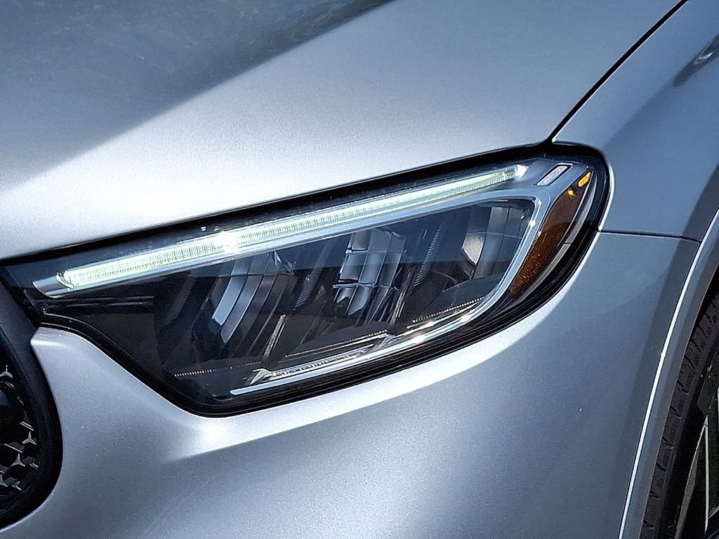 Thumbnail: 2025 Mercedes-Benz GLC - 6