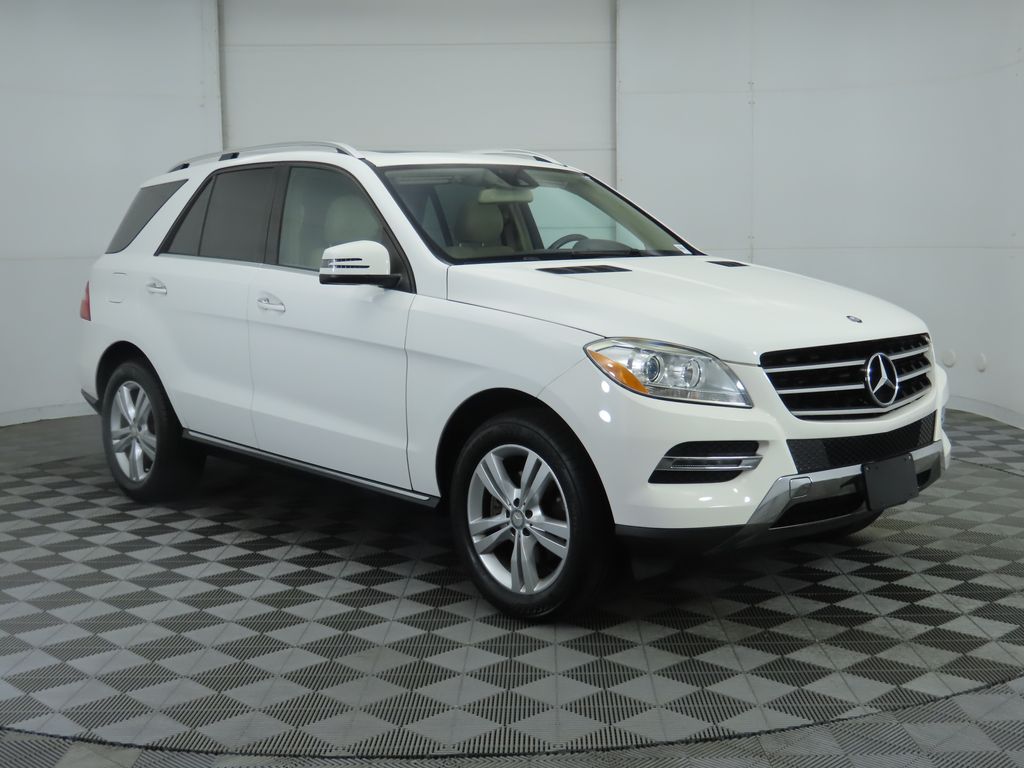 Thumbnail: 2015 Mercedes-Benz M-Class - 3