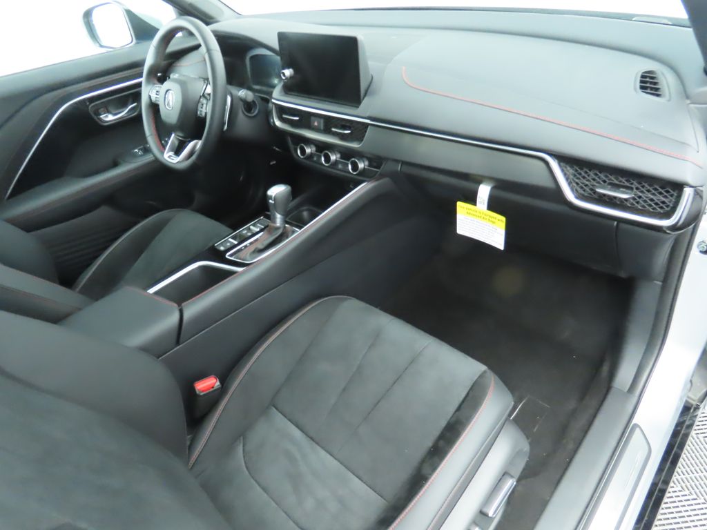 Thumbnail: 2025 Acura ADX - 17