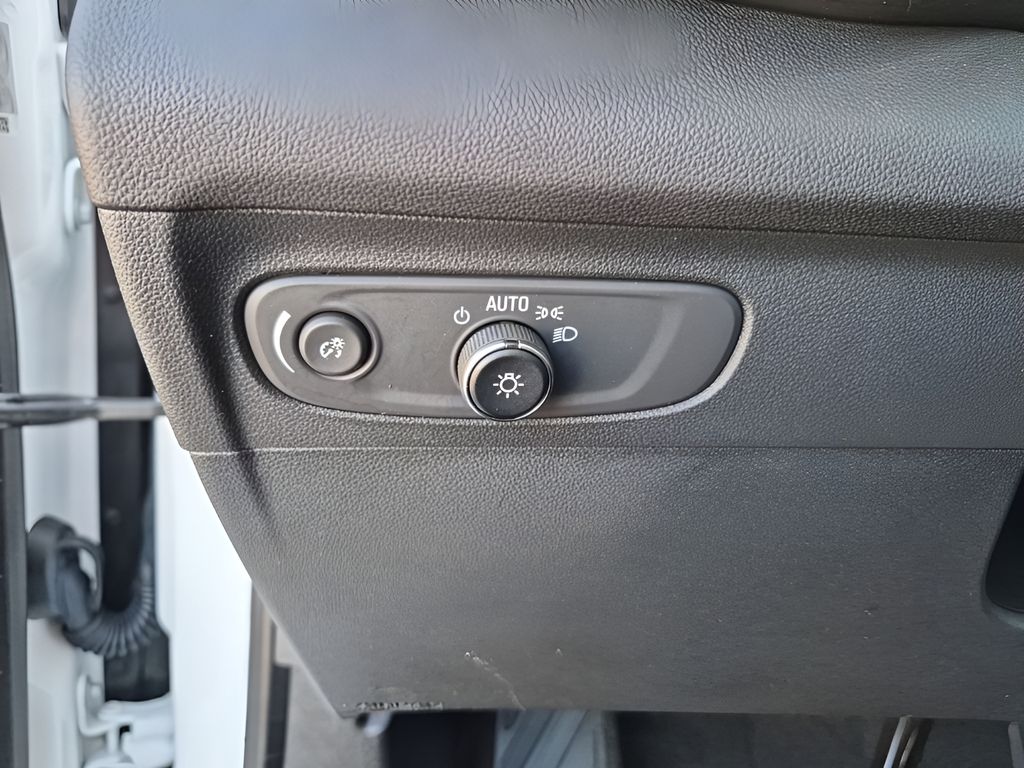 Used Car 2023 Buick Envision  Essence For Sale Under $30,000 In Austin, Texas