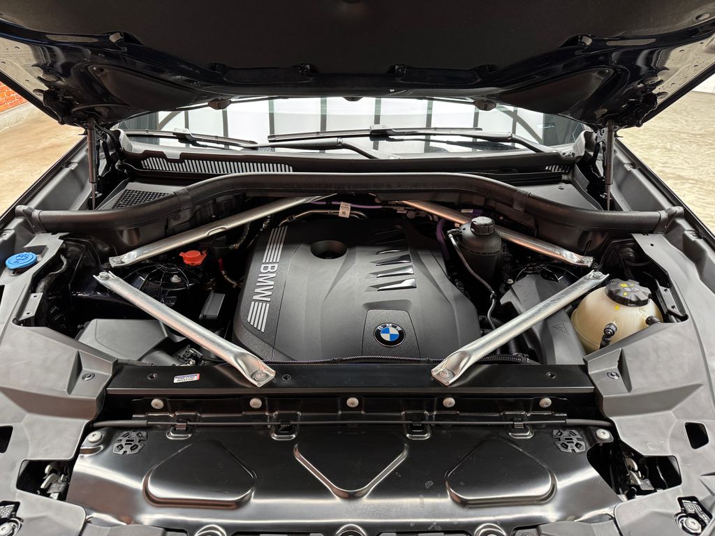 Certified Used 2024 Black BMW xDrive40i image 27