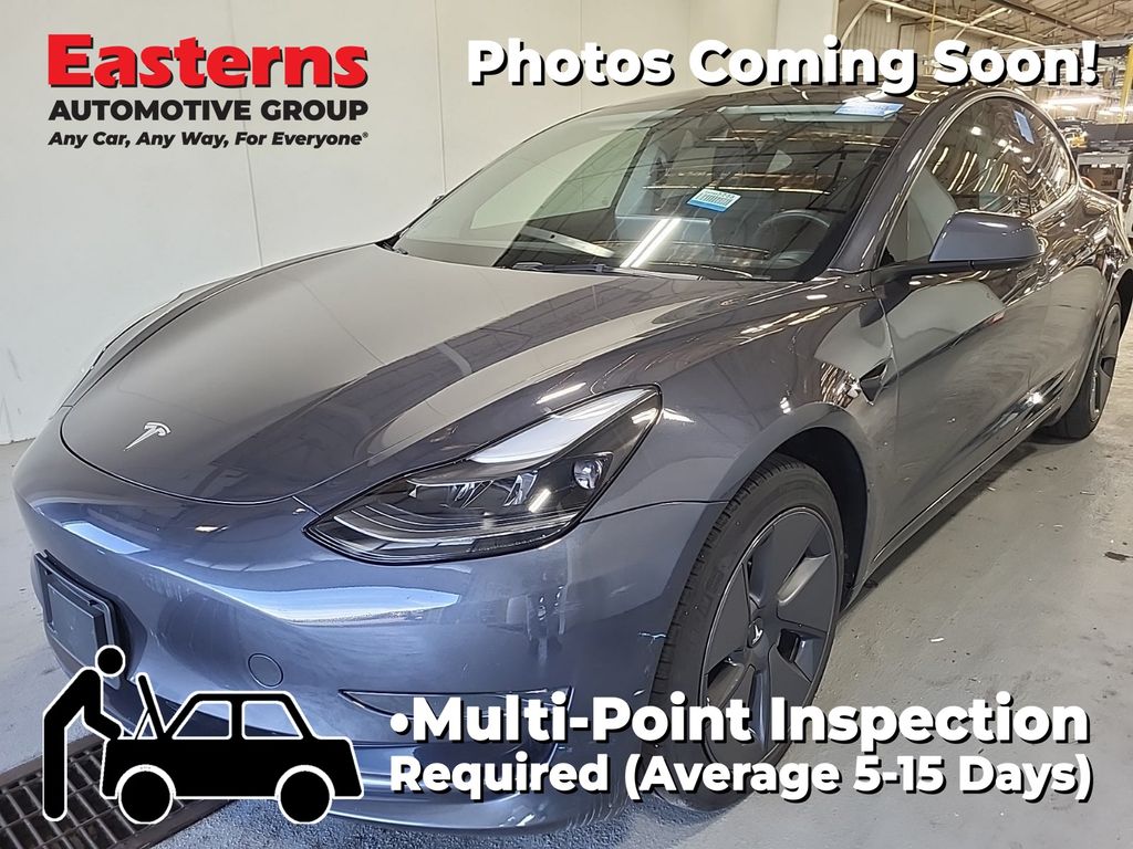 2023 Tesla Model 3 -'s photo