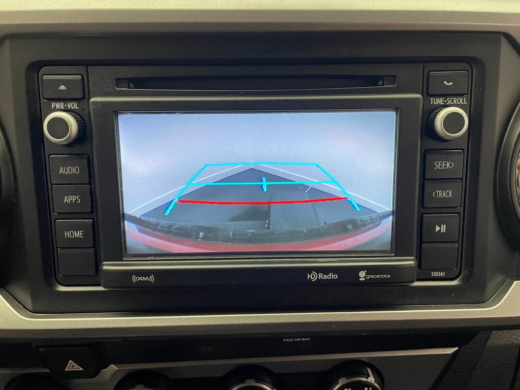 Thumbnail: 2019 Toyota Tacoma - 25