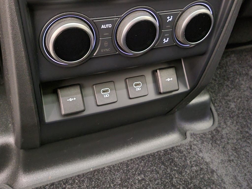 Thumbnail: 2021 Land Rover Defender - 22