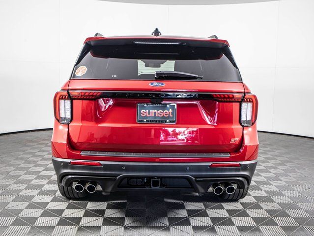 Used 2025 Red Ford ST image 7