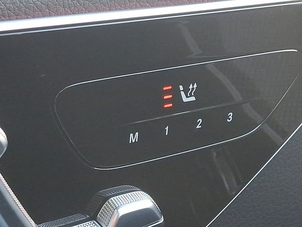 Thumbnail: 2025 Mercedes-Benz C-Class - 23