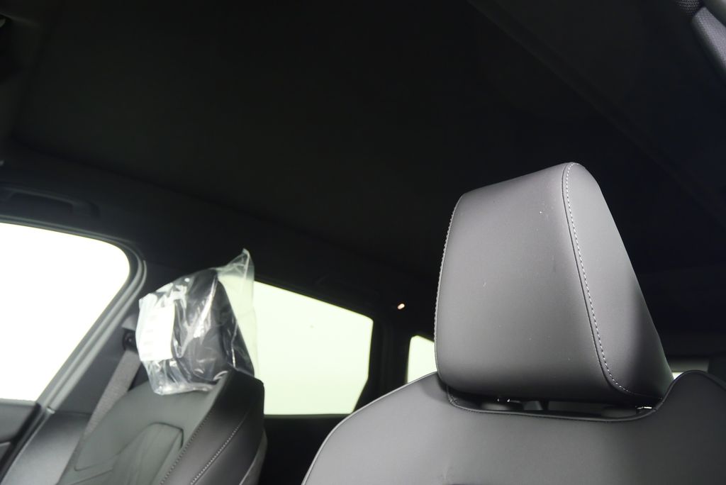 Thumbnail: 2026 BMW X3 - 12