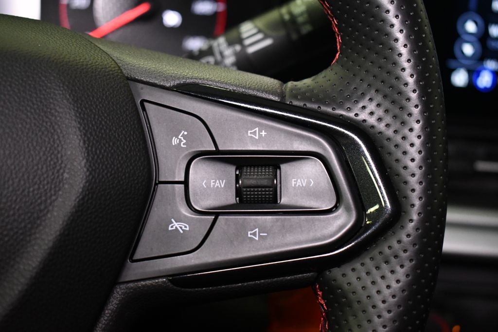 Thumbnail: 2024 Chevrolet Trax - 23