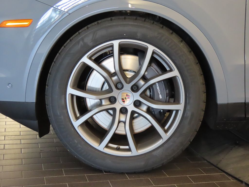 Thumbnail: 2026 Porsche  - 11