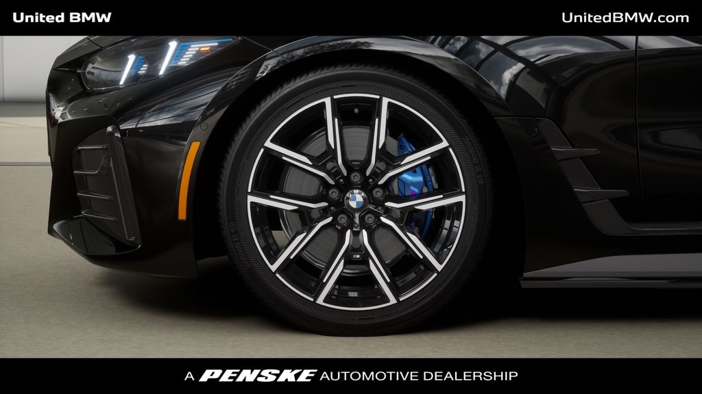 Thumbnail: 2025 BMW i4 - 7