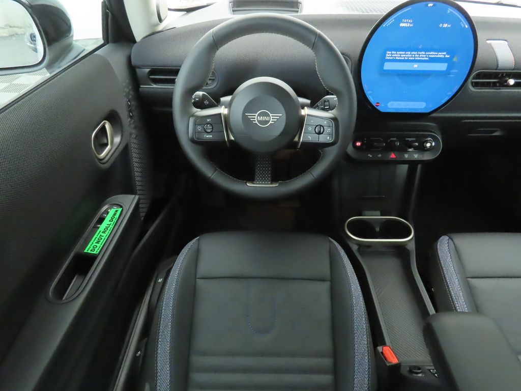 Thumbnail: 2025 MINI Cooper - 10