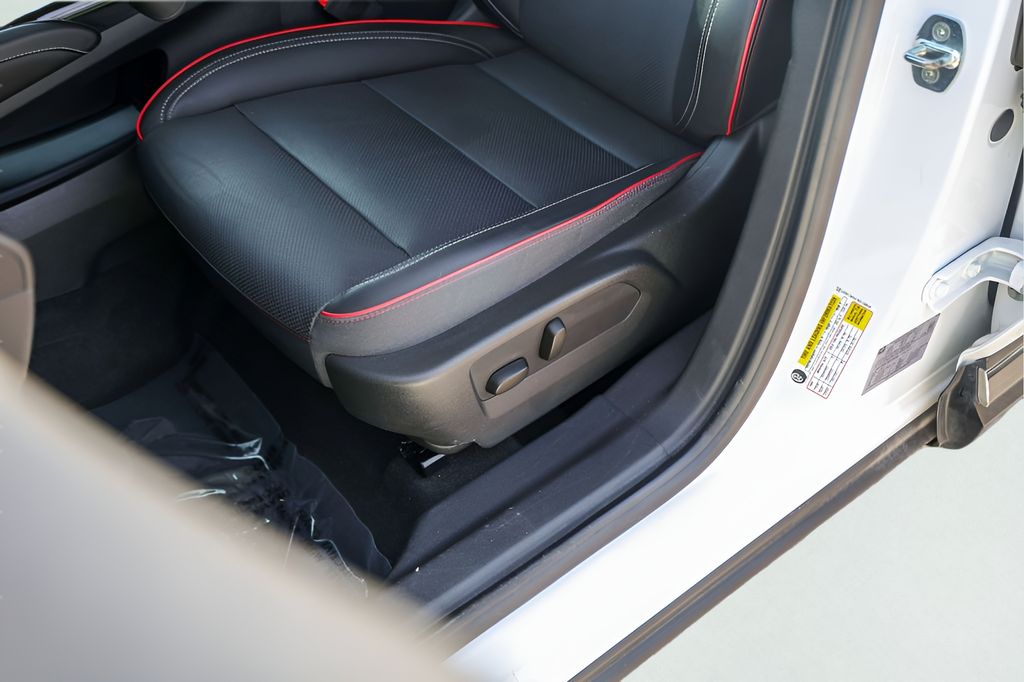 Used Car 2022 Buick Envision  Essence For Sale Under $25,000 In Austin, Texas