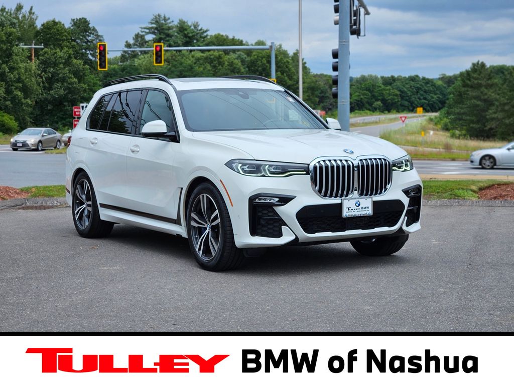  2022 BMW X7 xDrive40i AWD   