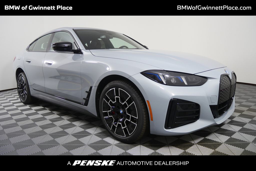 Thumbnail: 2026 BMW i4 - 1