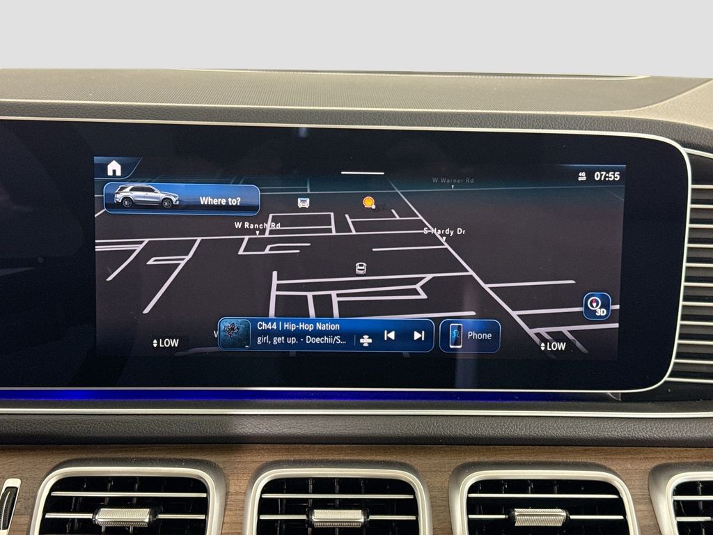 Thumbnail: 2026 Mercedes-Benz GLE - 16