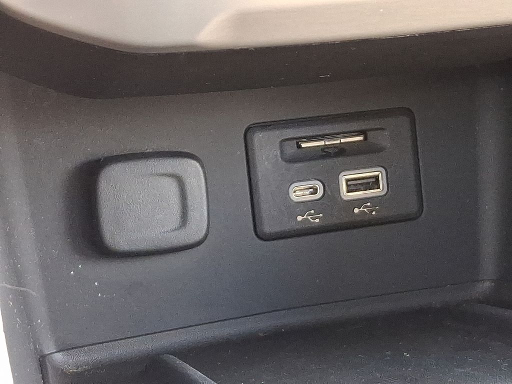 Thumbnail: 2021 GMC Acadia - 27