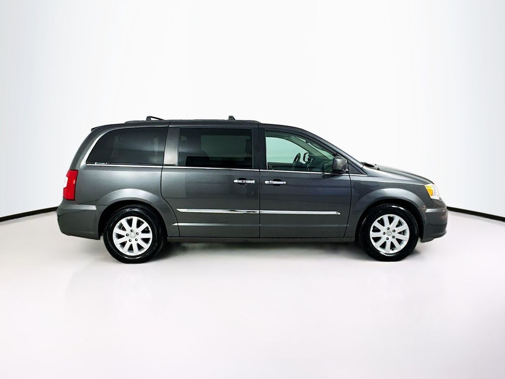 Used Car 2016 Chrysler Town & Country  Touring For Sale Under $12,000 In Austin, Texas