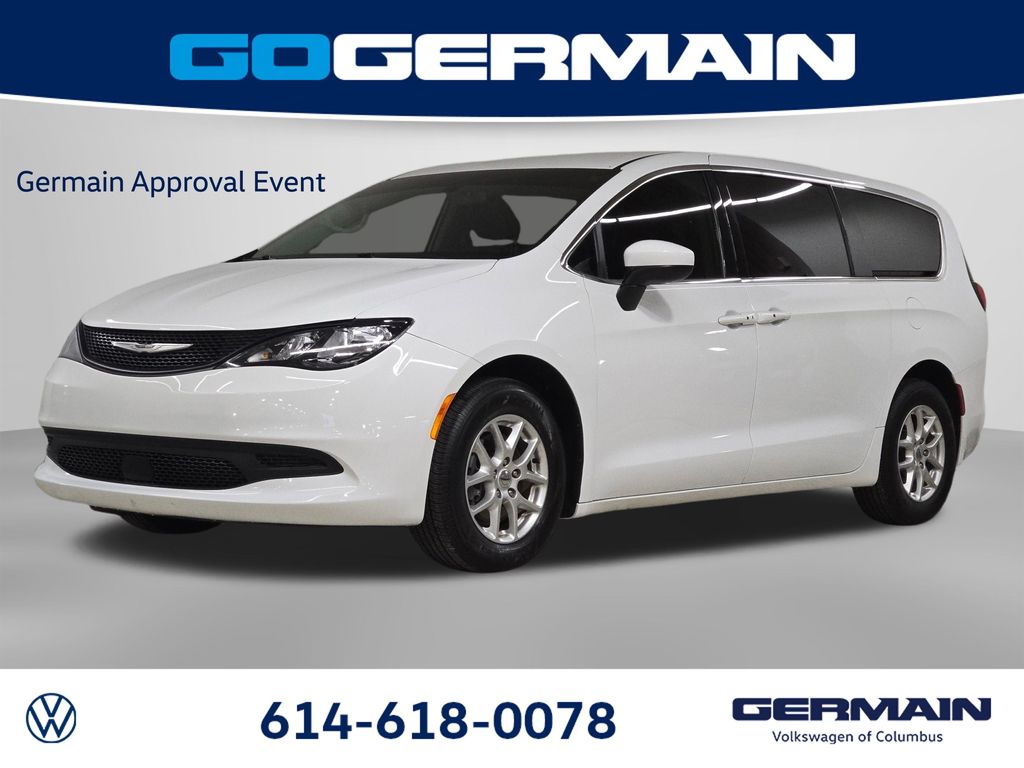 2022 Chrysler Voyager LX FWD