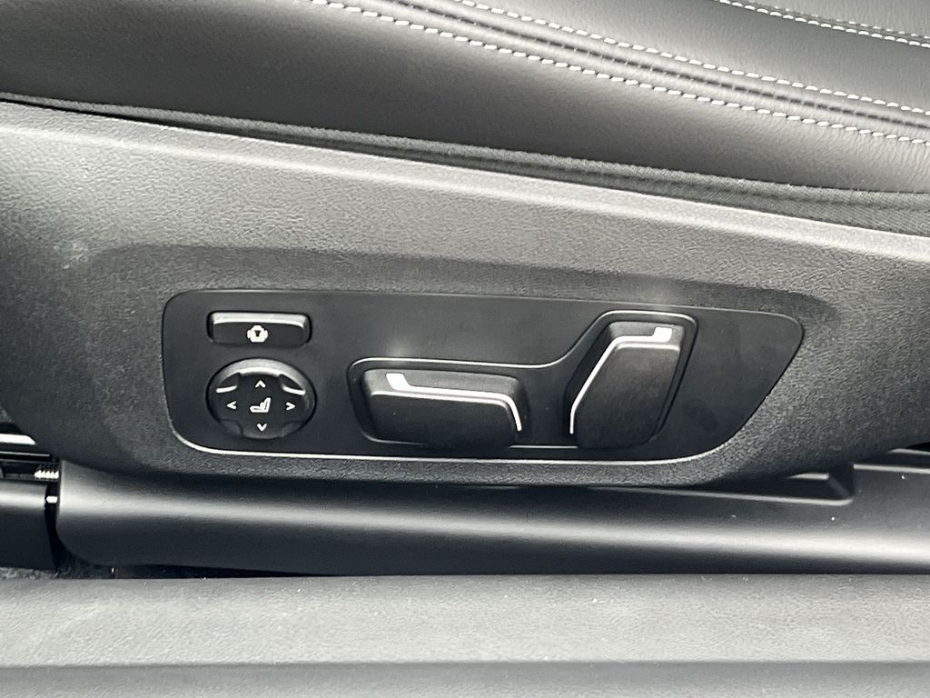 Thumbnail: 2026 BMW M2 - 12