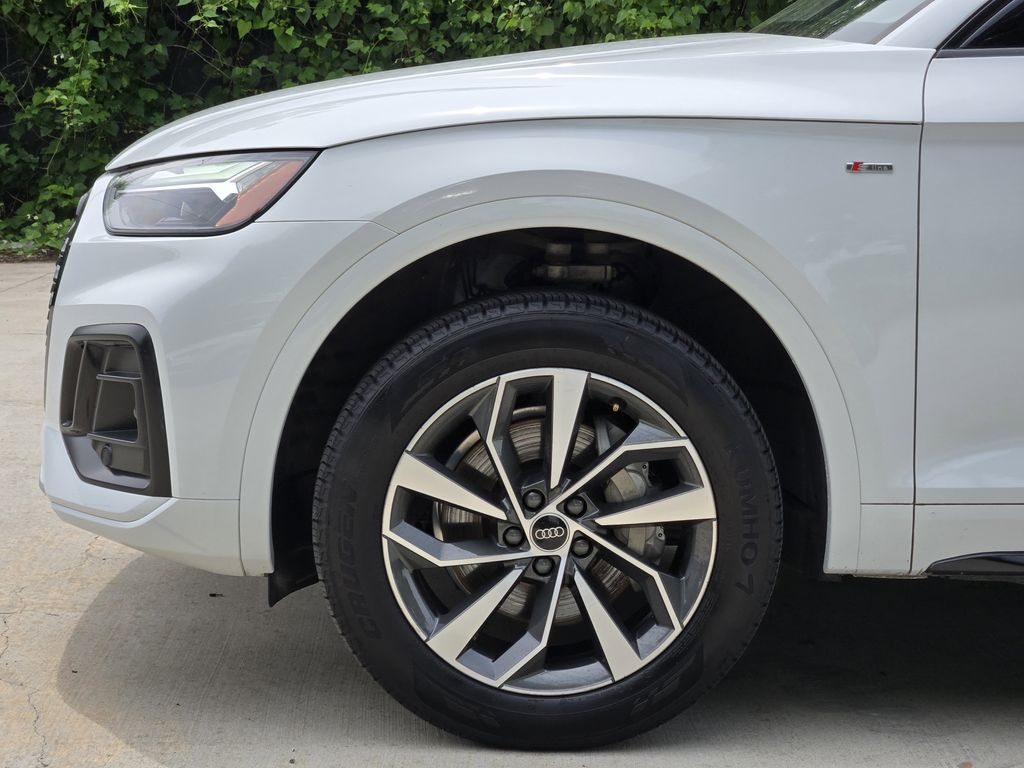 used 2024 Audi Q5 Sportback car, priced at $33,392