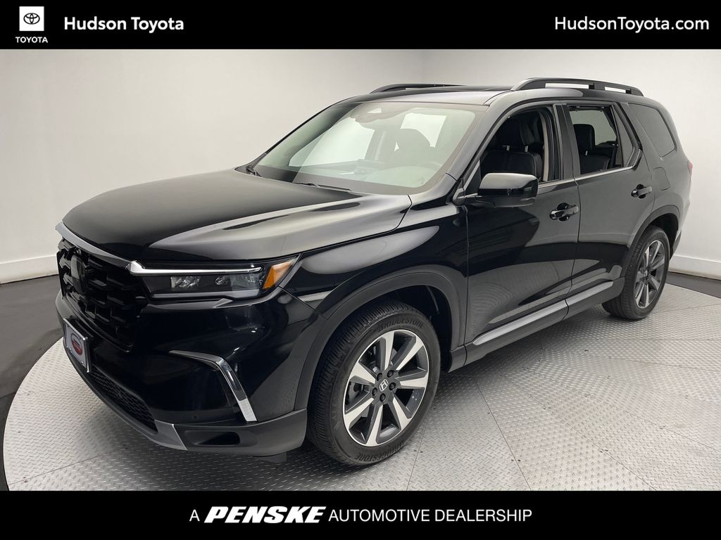 2025 Honda Pilot Elite Hero Image