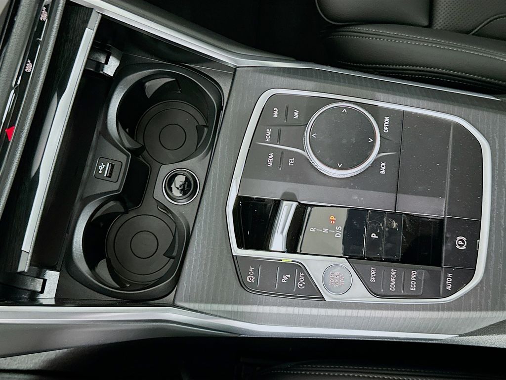 Thumbnail: 2026 BMW 4 Series - 15